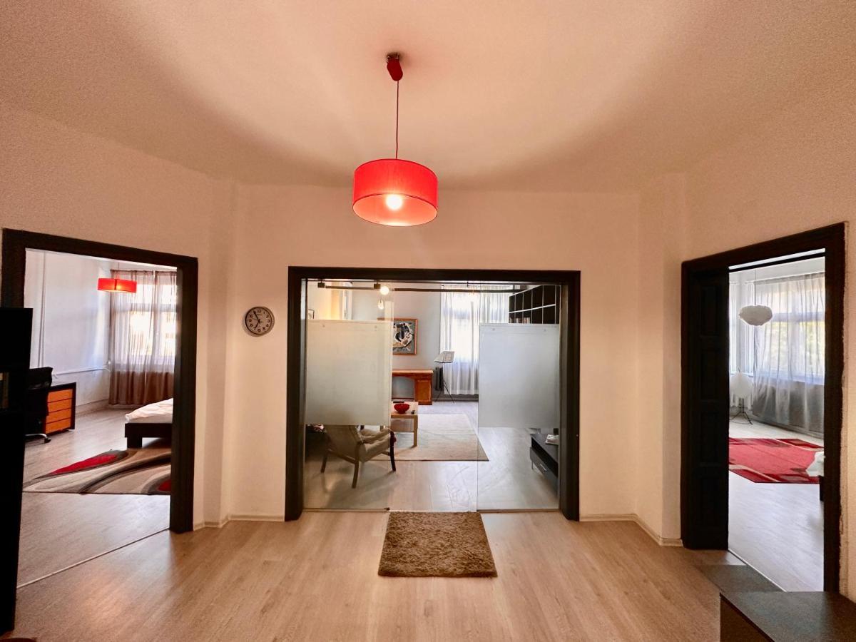 Apartamento Downtown Delight By Lmg Sofía Exterior foto