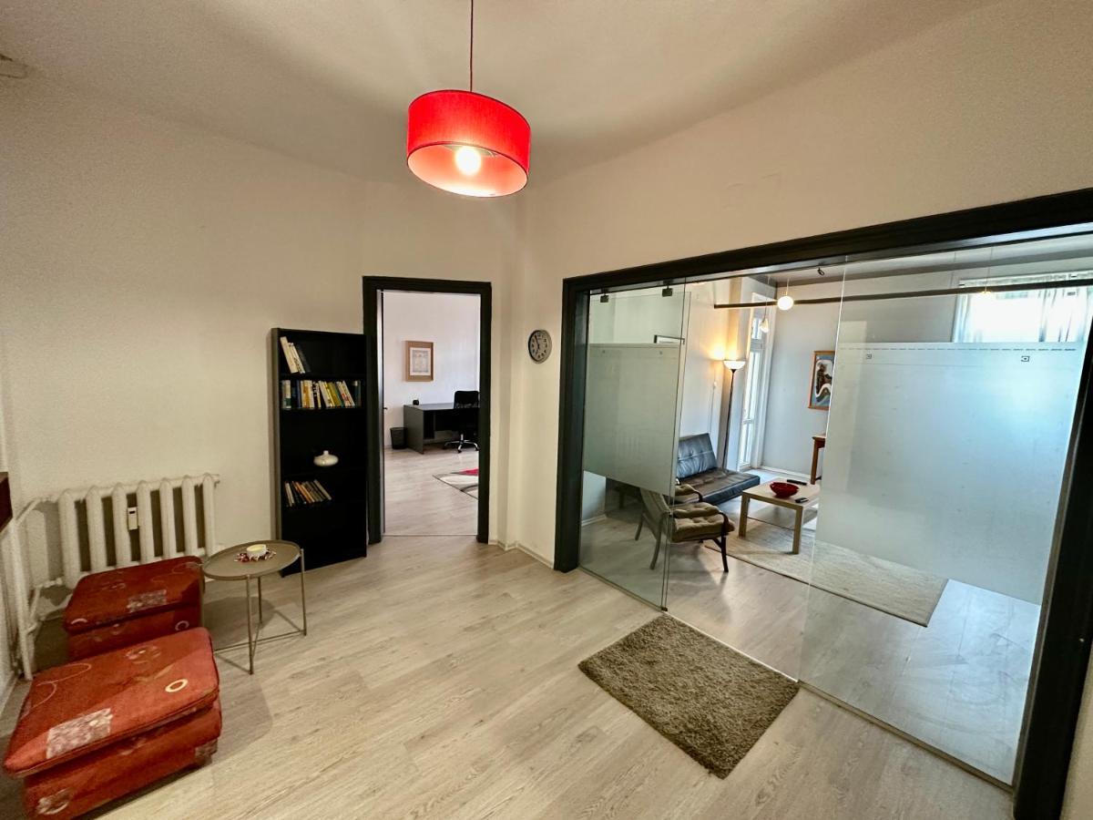 Apartamento Downtown Delight By Lmg Sofía Exterior foto